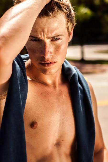 Çilli erkekler çok tatlı değil mi 😍?