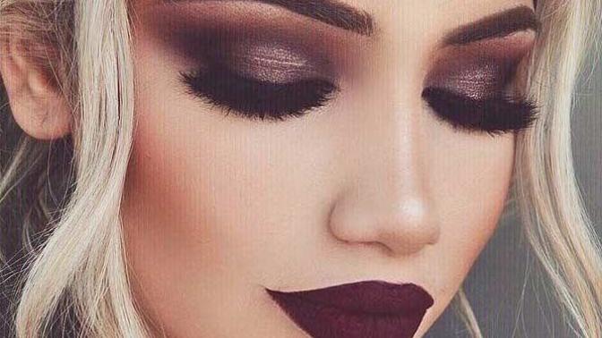 Çoğunluk olarak tercihiniz koyu bir makyaj mı yoksa sade bir makyaj mı?
