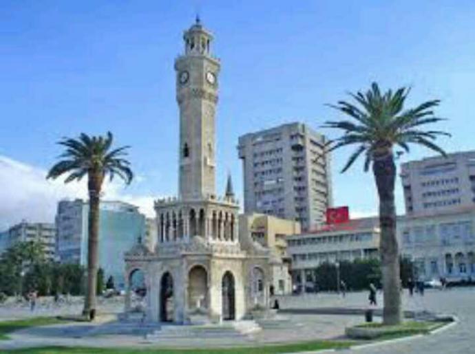 İzmir deyince aklınıza ne geliyor?