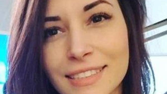 Alinity Divine Çok Güzel Değil Mi Ya?