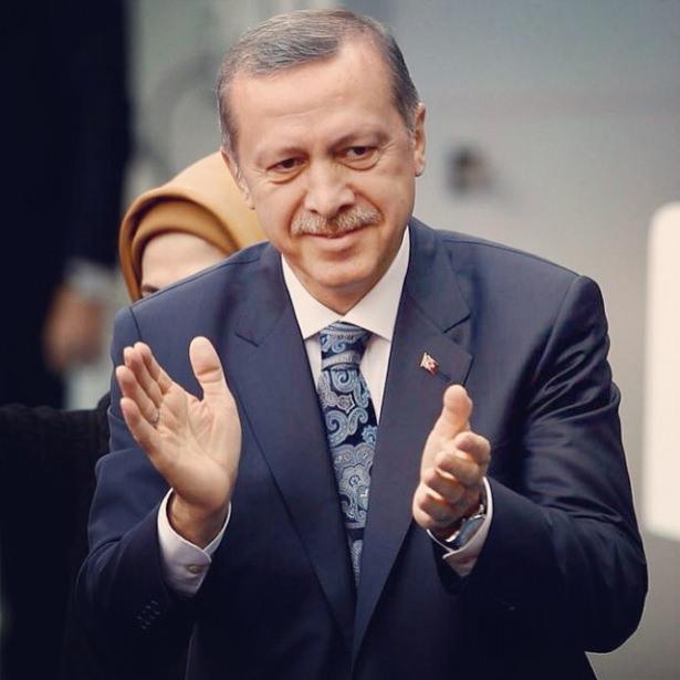 Recep Tayyip Erdoğan cidden karizmatik değil mi?
