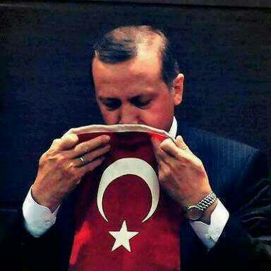 Recep Tayyip Erdoğan cidden karizmatik değil mi?