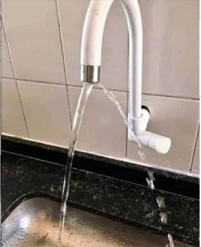 Erkekler anladı. Kizlar ise bune diyor. Sizce nedir bu?