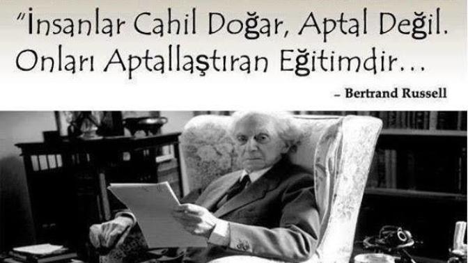 Okul insanı gerizekalılaştırır. Bir şey öğrenmek için canlı bir insana ihtiyaç duydurur. Öğretmenlik gereksiz bir meslek değil mi?