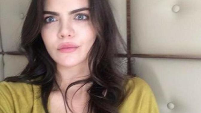 Pelin karahan vs. Hilal altınbilek?