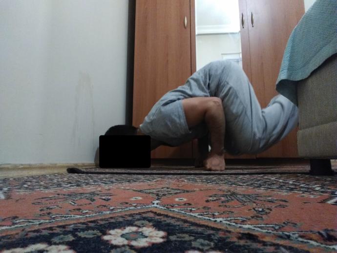 tuck planche