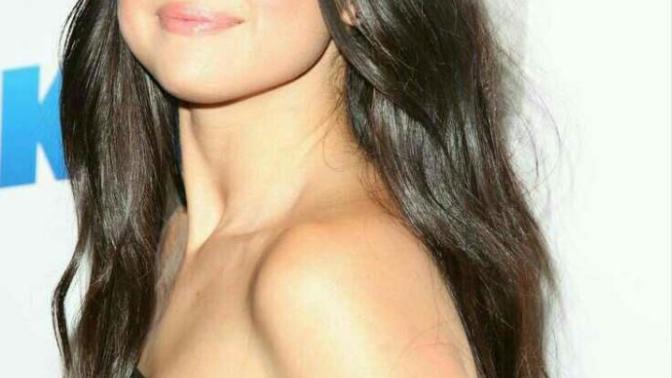 Selena Gomez'e hangi saç yakışıyor?:)?