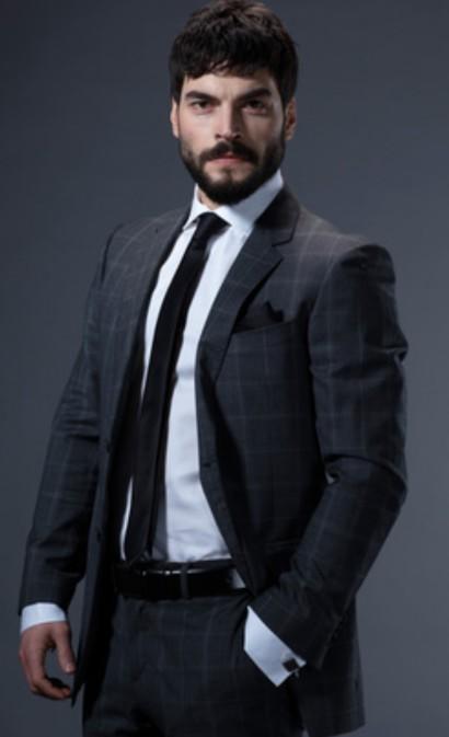Hangi aktör daha yakışıklı sizceee???