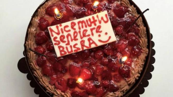 Her sene doğum gününüzde yaş pasta keser misiniz? Doğum günü pastanız neli olsun istersiniz?