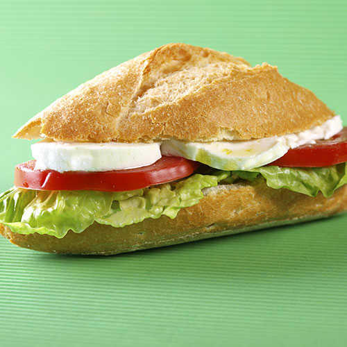 Yarım ekmek arası en iyi ne gider?