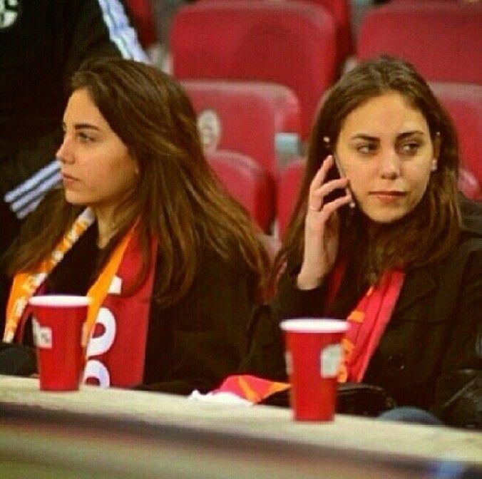 "Kardeş olsalar bu kadar benzerlerdi" dedirten bu ünlülerden hangisi ikiz gibi?