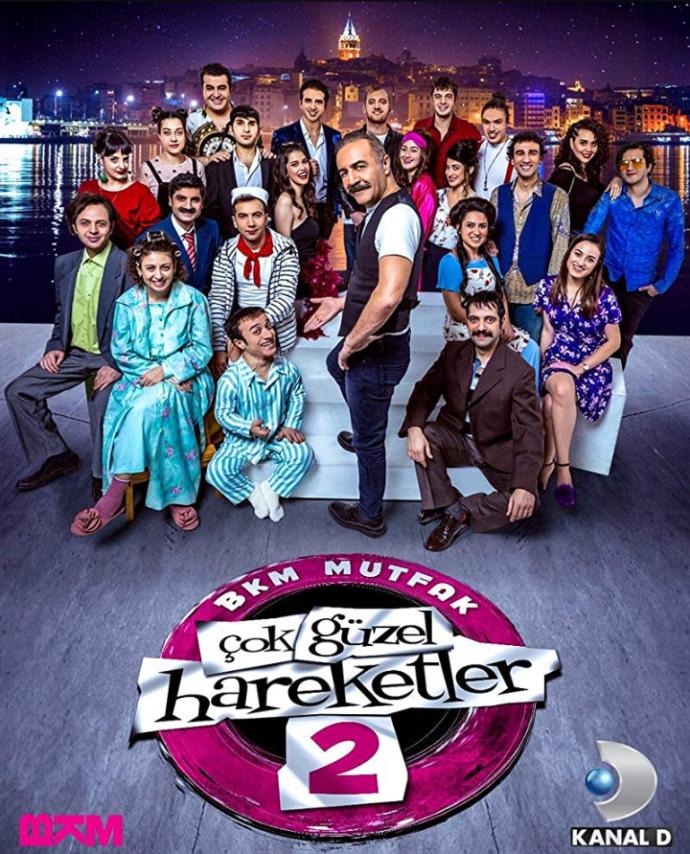 Tercihiniz Hangi Şov programı; Çok Güzel Hareketler Bunlar 2 mi, Güldür Güldür Show mu?