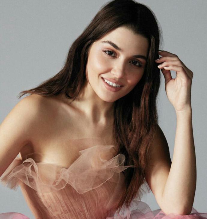 (Anket) Hande Erçel vs Afra Saraçoğlu?