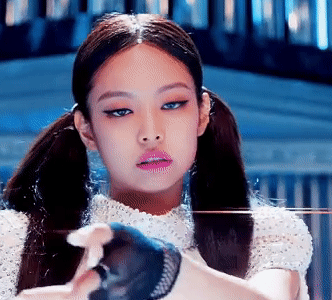 Blackpink kill this love MV/ nasıl buldunuz izleyen varmı?