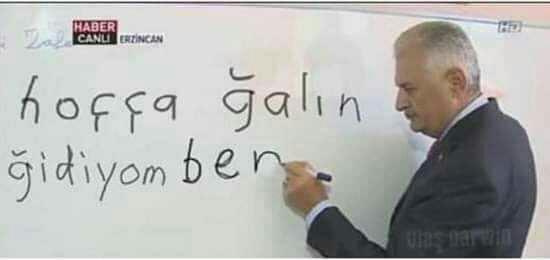 Binali yıldırım neden yazı yazmayı bilmiyor?
