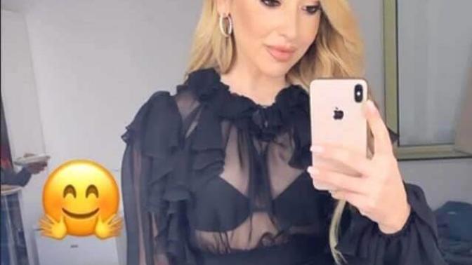 Kızlar, Kızlar transparan kıyafetler giyer misin?