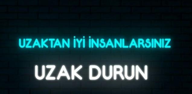 KScanlar en sevdiği neon yazıları paylaşabilir mi?
