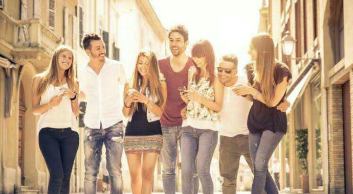 Arkadaş çevrenizin sizi birisi ile sevgili olmanız için tanıştırma fikrine nasıl bakıyorsunuz?