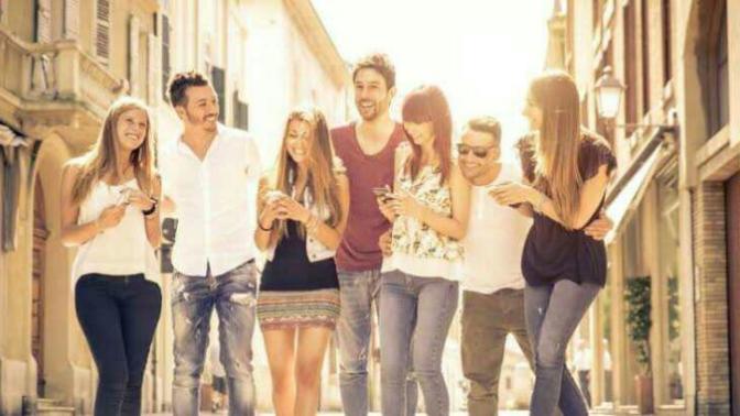 Arkadaş çevrenizin sizi birisi ile sevgili olmanız için tanıştırma fikrine nasıl bakıyorsunuz?