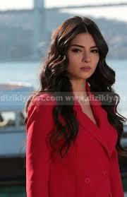 Türkiyenin en çekici veya güzel kadını sizce kim?