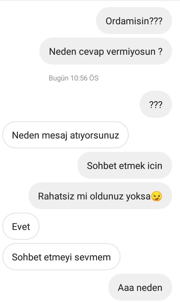 Arkadaşlar hoşlandığım kıza 2 farklı fake hesaptan yazdım?