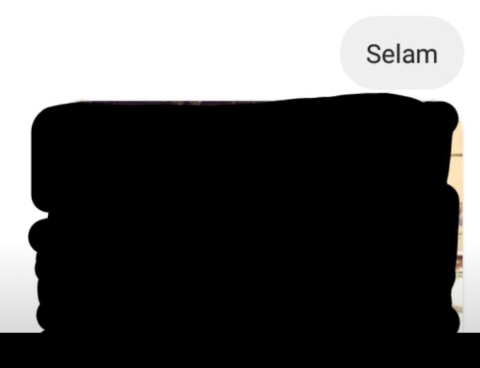 Arkadaşlar hoşlandığım kıza 2 farklı fake hesaptan yazdım?