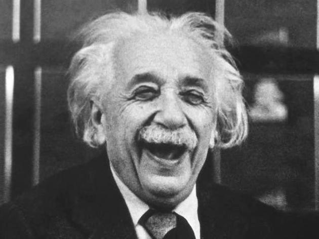 Beyler bayanlar bir dahi yakaladım abi zeki insanı gördümde Dahiyle ilk defa tanıştım, ne düşünüyorsunuz?