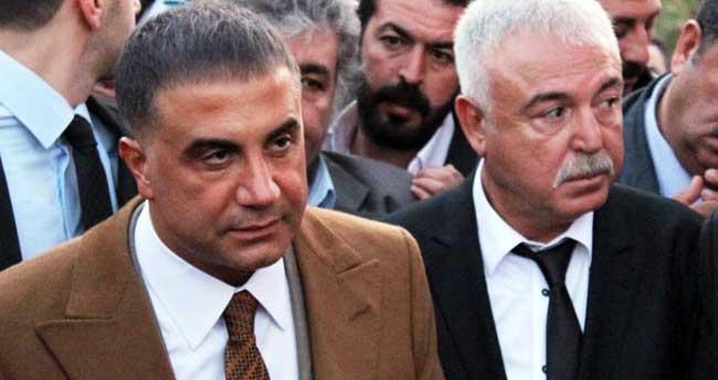Ankete katılmanızı ve yorumlarınızı bekliyorum.. Sizce hangi mafya babası ve kabadayı kuvvetli?