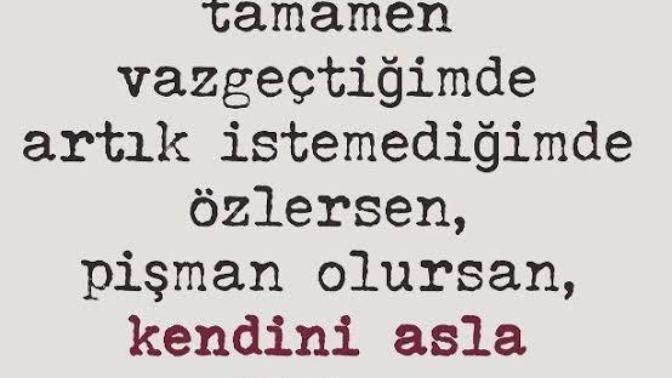 şu an mesaj beklediği biri olanlar bakmayın boşuna defalarca o telefona. Çünkü gelmeyecek o mesaj 😌 Umudunuz var mı yoksa hala?