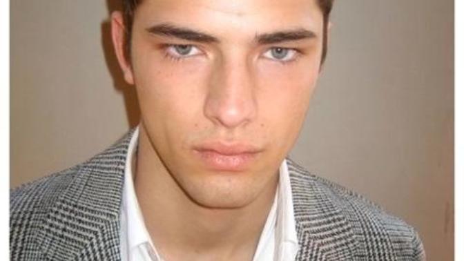 Sean o'pry in tipsiz olması. Bu adam nasıl fotoğraf da bu kadar iyi çıkıyor?