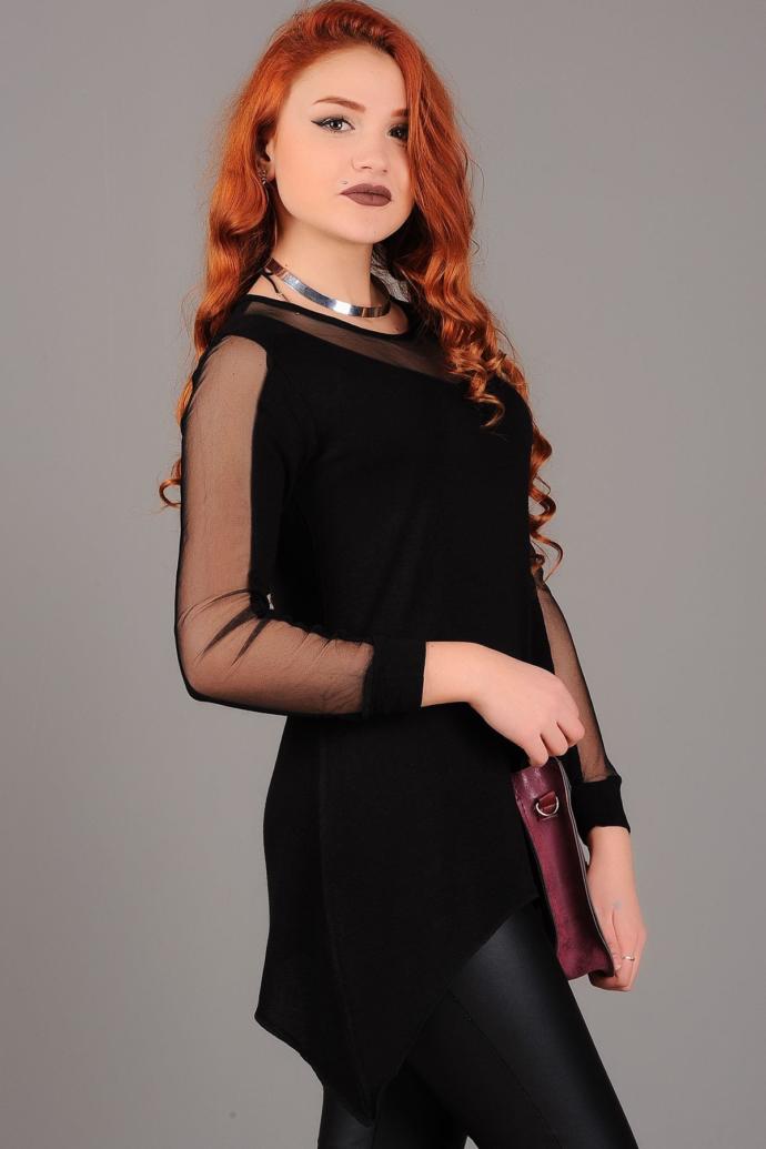Kadınlara Göre Siyah Tül Detaylı Bluz Modelleri Nasıl Kombinlenir?