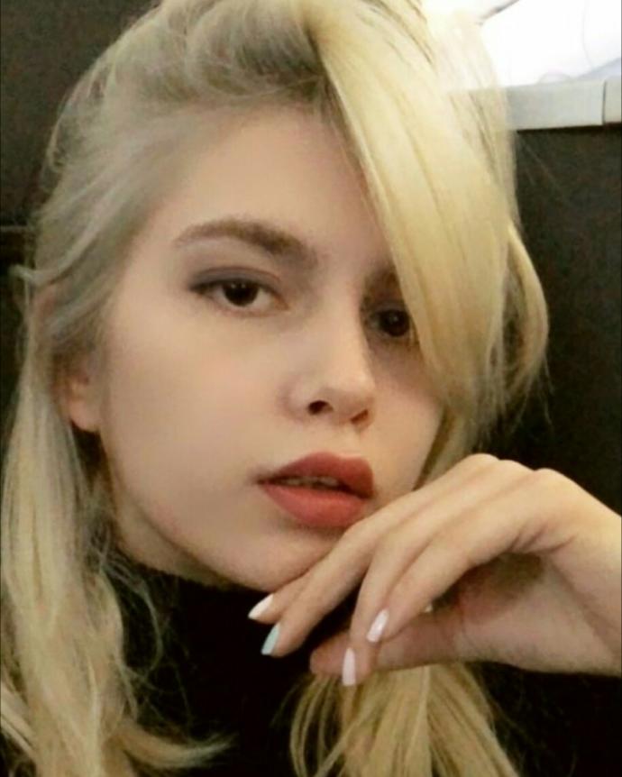 Ya aslında aleyna tilki güzel bir kız değilmi?