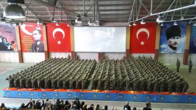 Kütahya Hava Er Tugay Komutanlığı acemi birliği nasıldır?