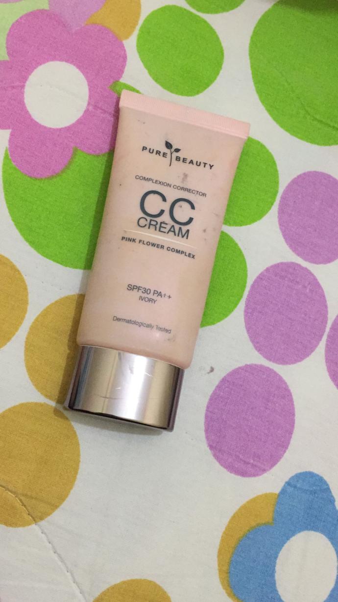 Kızlar Pure Beauty Cc Cream ve Neutrogena Visibly clear Cc cream kullanan var mı hangisinden memnunsunuz?