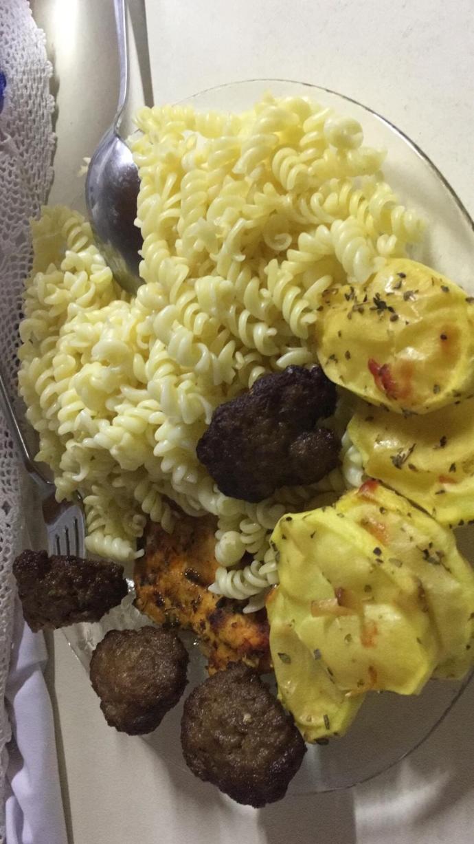Cafe yemekleri mi/ Lüks restoranların yemekleri mi tercihiniz?