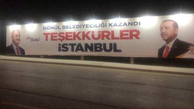 Her tarafta Gönül belediyeciliği kazandı, teşekkürler İstanbul afişleriye bir algı operasyonu mu yürütülüyor?