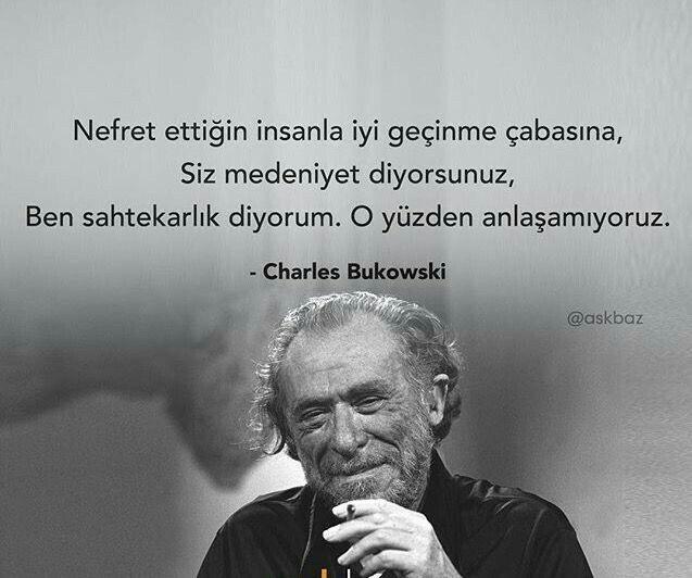 Nefret edip de iyi davranmak zorunda kaldığınız biri var mı?