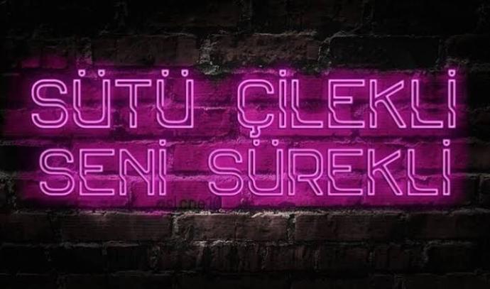 Hayatınızda "Sütü çilekli seni sürekli" dediğiniz birisi var mı gardaşlarım?