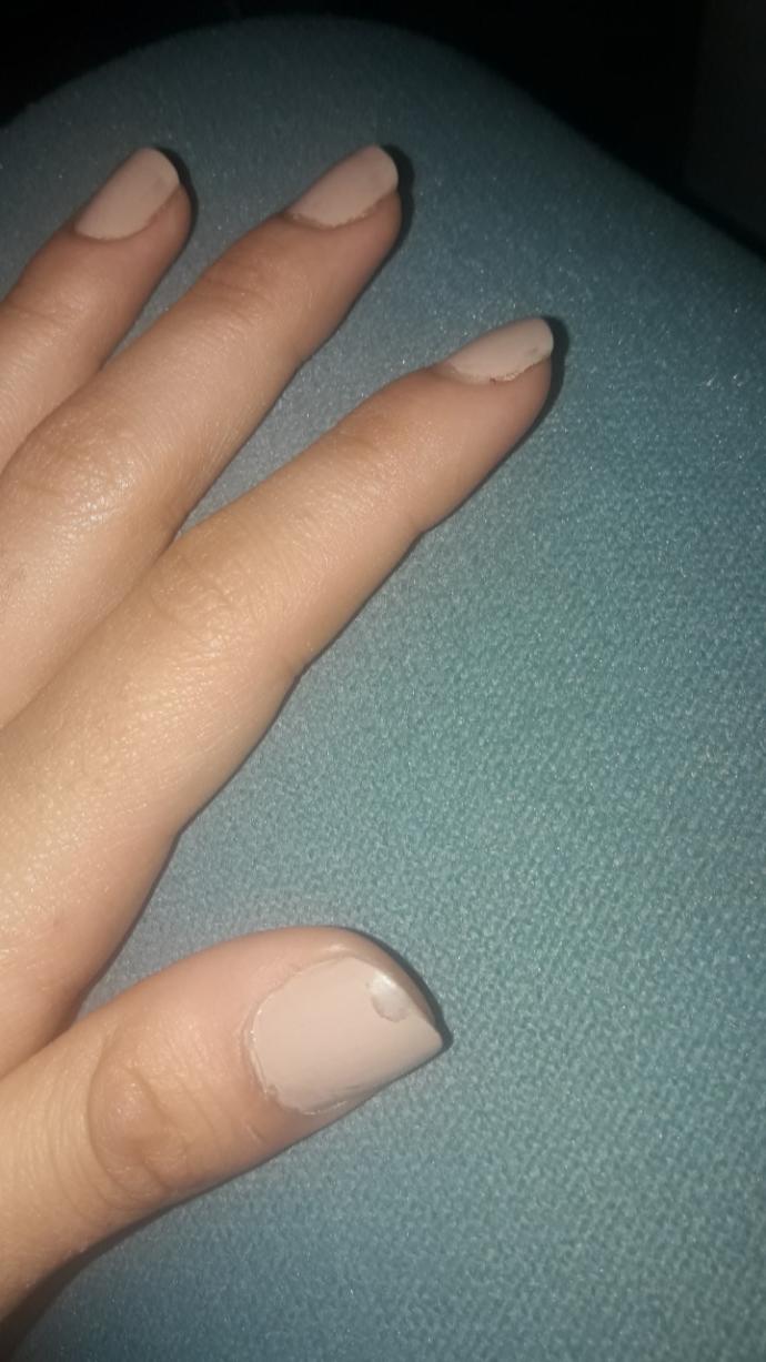Tırnağımi kestim bıçakla geçer mi bu?
