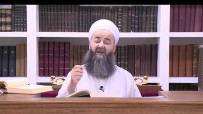 Erkeklerin başı açık gezmesi günah mı?
