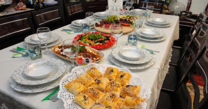 Sizce hangisi Ramazan ruhunu daha iyi yansıtır ve iftar sofrasını şık gösterir?