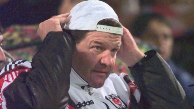 Beşiktaş'a John Toshack müjdesi! Hürser Tekinoktay, Fikret Orman karşısında başarılı olabilecek mi sizce?