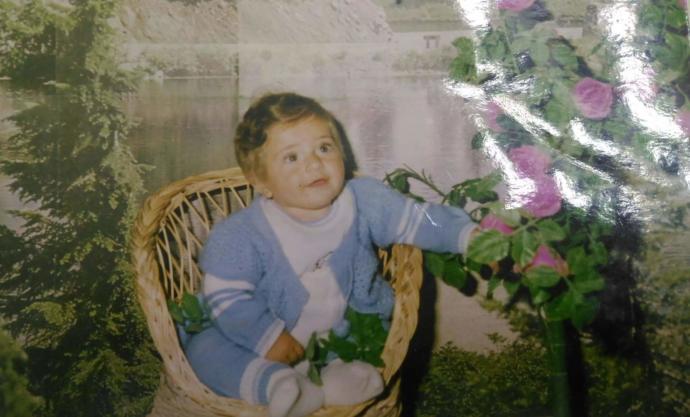 Çiçekle poz veren erkekler kılıbık mıdır?
