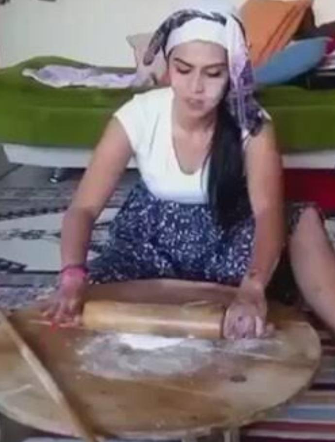 Dekolte açan kadın mı mantı açan kadın mı candır?