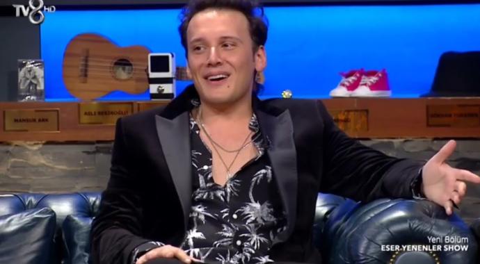 Edis’in tarzı Harry Styles’dan çalıntıymış ne düşünüyorsunuz 😂😂 (görselli)?