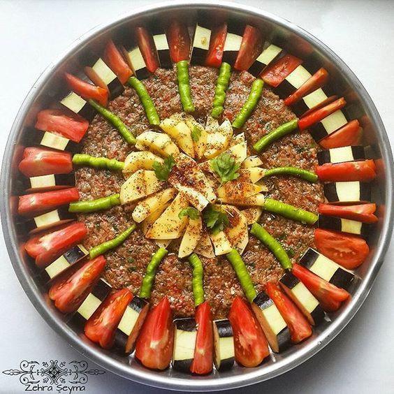 Akşama iftar hazırlıkları başladı mı ne var menüde?