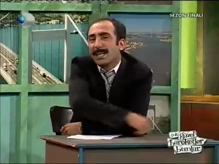 Çok Güzel Hareketler Bunlar programında en iyi skeç yazarı kimdi sizce?