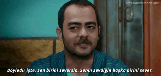 Sizi sevmeyen birine aşkınızı itiraf edip tüm ilişkiyi bitirmek mi, sevginizi söylemeyip arkadaş kalmaya devam etmek mi?
