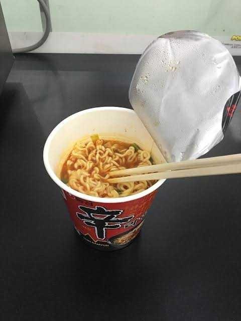 Noodle yiyor ve seviyor musunuz?