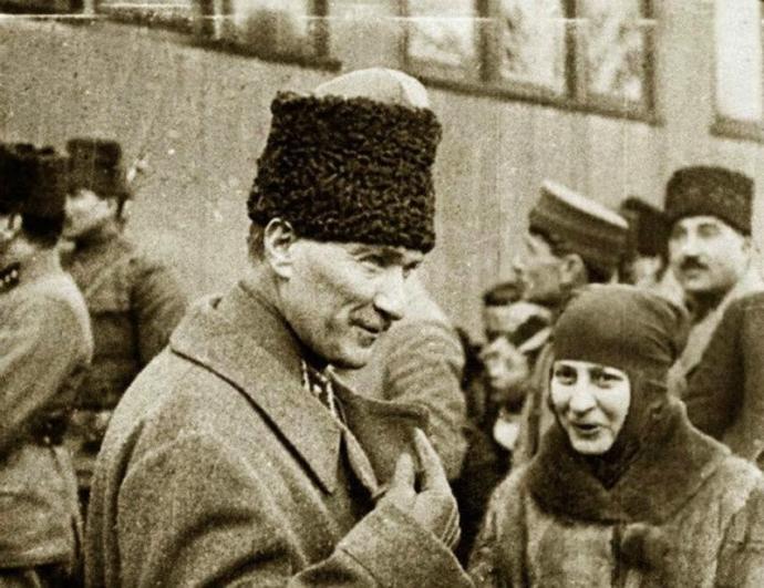 📌Yüz yıl önce Mustafa Kemal'in gerçekleştirdiği mucizenin sırrı neydi?
